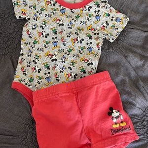 DisneyParks Micky Mouse 2-Piece Outfit